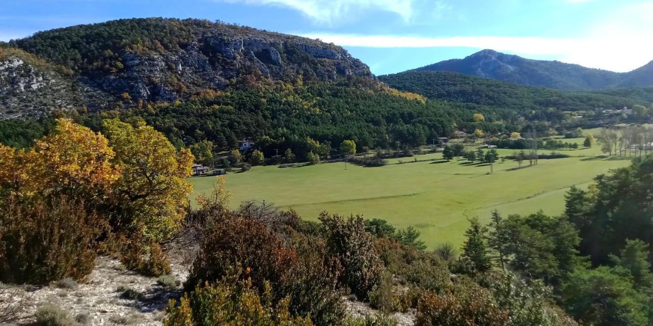 Montagne, Mer Et Verdon Séranon Exterior photo