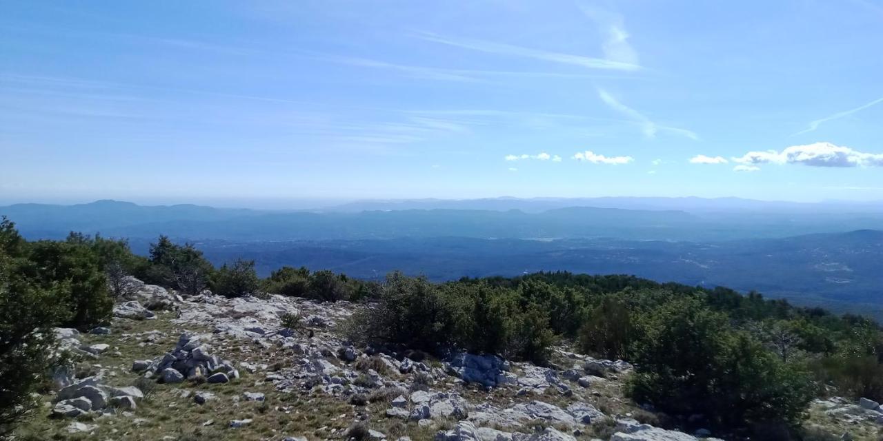 Montagne, Mer Et Verdon Séranon Exterior photo